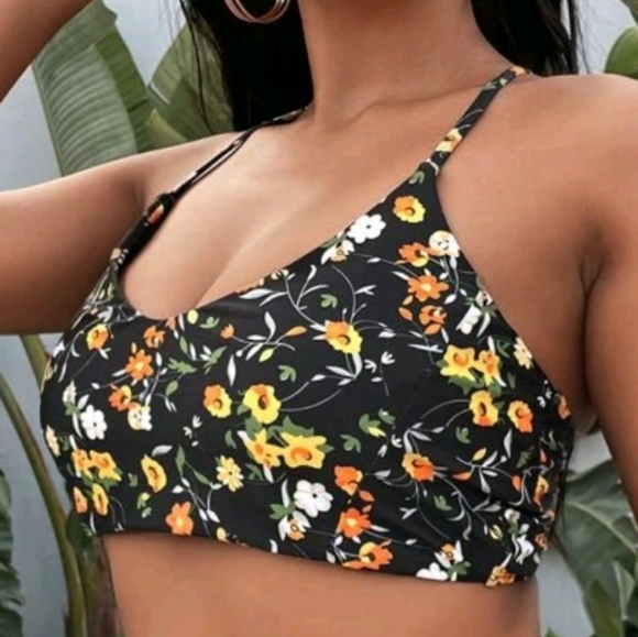 Floral bikini top - Picture 1 of 6